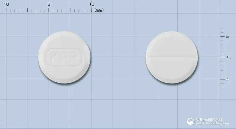 칸푸림정(코트리목사졸)(수출명 : BOPACOTRIMOXAZOL Tab.)(수출용) 앞뒤 사진 (흰색 원형)