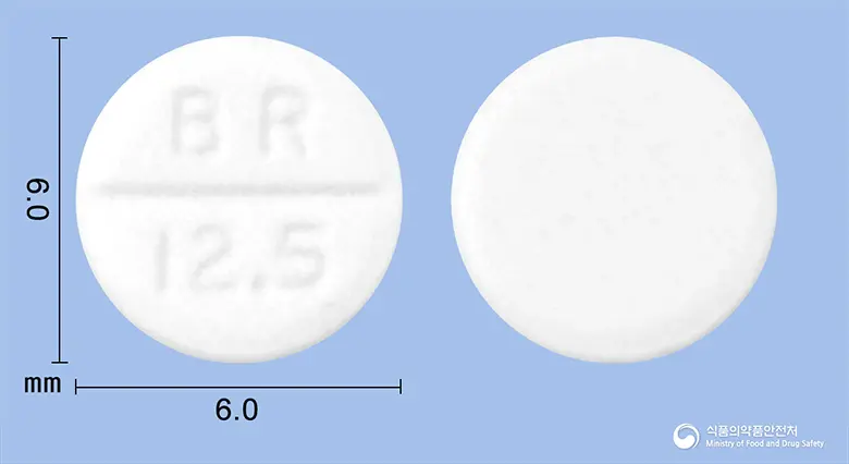 카프릴정12.5밀리그람(캅토프릴)수출명;Captolongtablet12.5mg(captopril) 앞뒤 사진 (흰색 원형, 각인 BR 12.5)