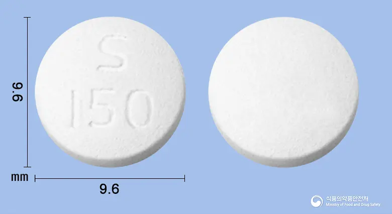 삼천당라니티딘정150밀리그램(라니티딘염산염) 앞뒤 사진 (흰색 원형, 각인 S150)