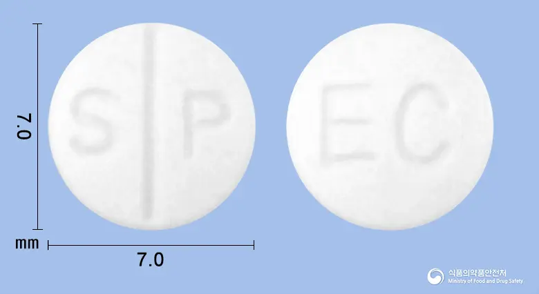 에카릴정10밀리그람(에날라프릴말레산염)(수출명 : SHINAPRIL Tablet)(수출용) 앞뒤 사진 (흰색 원형, 각인 S P / EC)