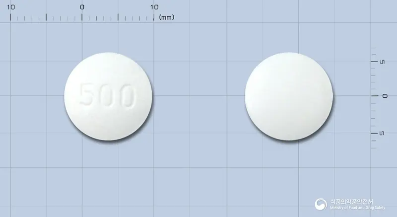 휴온스아스코르브산정500mg(수출명:C500정,VITACARETab.,VITAMINC500mgTab.) 앞뒤 사진 (흰색 원형, 각인 500)