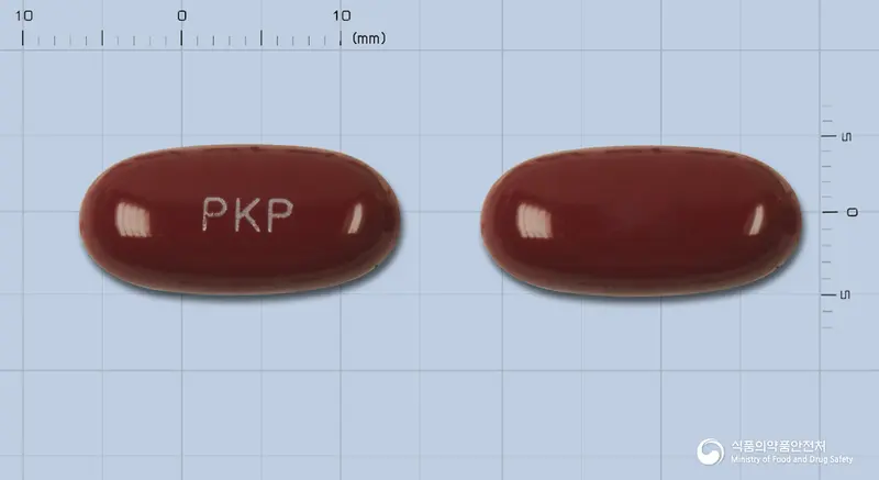 펜타올연질캡슐 앞뒤 사진 (갈색 캡슐, 각인 PKP)