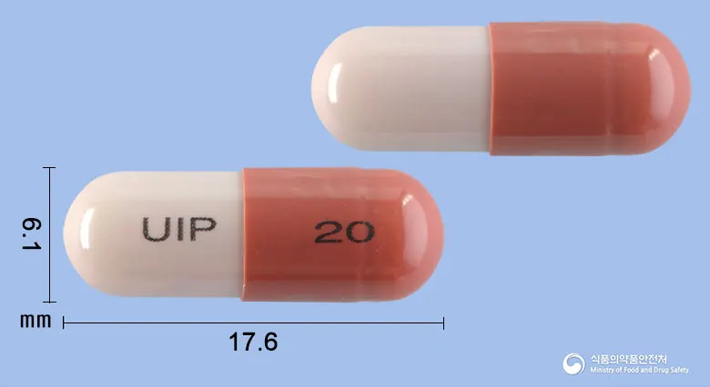 오메놀캡슐(오메프라졸)(수출명:PeprazoleCaps.OprazecCaps.)(수출용) 앞뒤 사진 (갈색 캡슐, 각인 UIP 20)