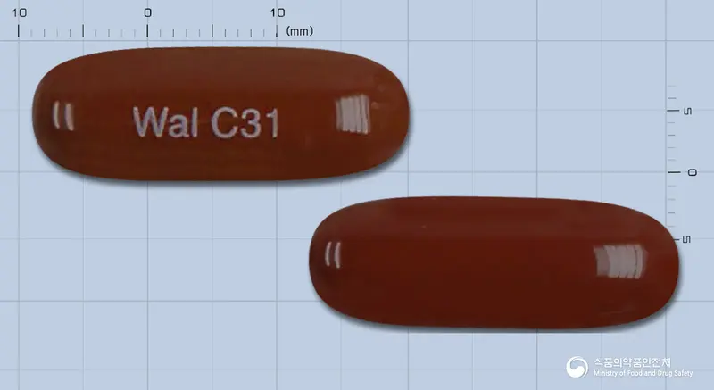헤파콜연질캅셀 앞뒤 사진 (빨간색 캡슐, 각인 Wal C31)