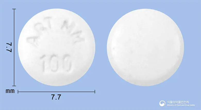 아로탈정(아세클로페낙)(수출명:아로세탈정(Arocetaltablet)) 앞뒤 사진 (흰색 원형, 각인 ART MM 100)