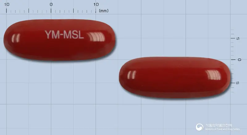 메카셀렌연질캡슐 앞뒤 사진 (갈색 캡슐, 각인 YM-MSL)