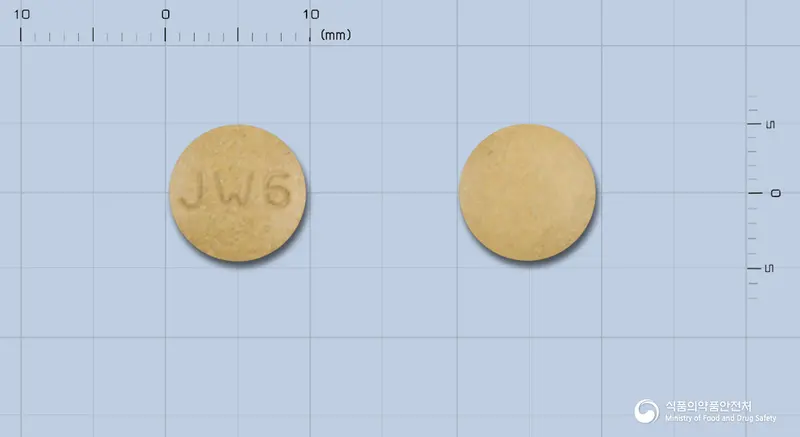 센스모닝정(방풍통성산) 앞뒤 사진 (갈색 원형, 각인 JW6)