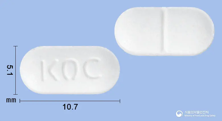 코미정 앞뒤 사진 (흰색 장방형, 각인 KOC)