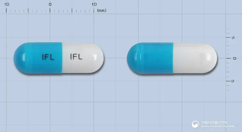 인펄루-에스캡슐 앞뒤 사진 (파란색 캡슐, 각인 IFL IFL)