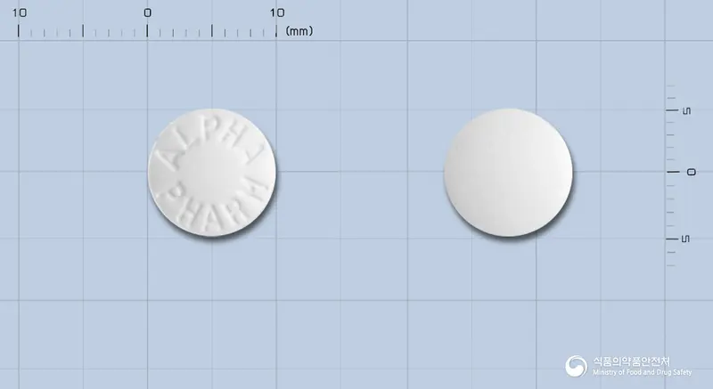트리페린정(수출명: RHIGEST Tab., Col Col Co Tablet) 앞뒤 사진 (흰색 원형, 각인 ALPHAPHARM)