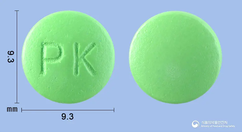 제일세라민큐정 앞뒤 사진 (초록색 원형, 각인 PK)