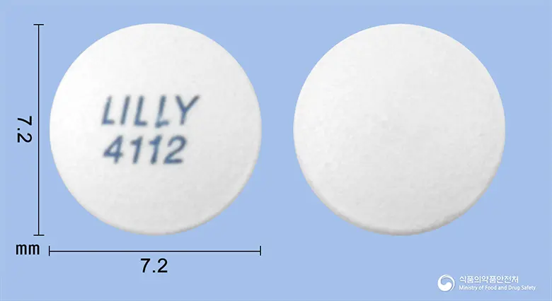 자이프렉사정2.5밀리그램(올란자핀) 앞뒤 사진 (흰색 원형, 각인 LILLY4112)