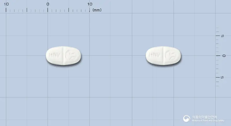 트리테이스플러스정2.5/12.5mg 앞뒤 사진 (흰색 타원형, 각인 HNV / HNV)