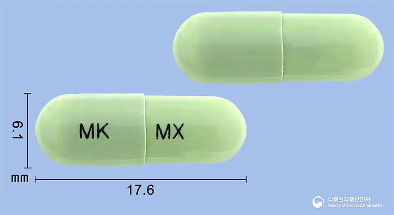 멜록스캡슐(멜록시캄) 앞뒤 사진 (초록색 캡슐, 각인 MK MX)