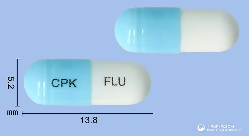 플렉스캡슐(플루코나졸) 앞뒤 사진 (파란색 캡슐, 각인 CPK FLU)