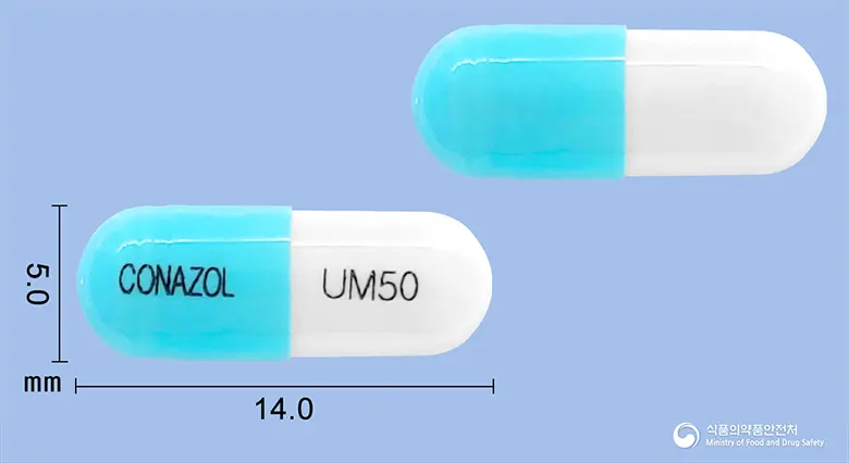 유니코나졸캅셀(플루코나졸) 앞뒤 사진 (파란색 캡슐, 각인 CONAZOL UM50)