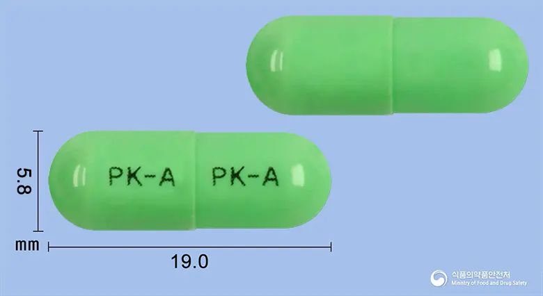 멜로칸캡슐(멜록시캄) 앞뒤 사진 (연두색 캡슐, 각인 PK-A PK-A)