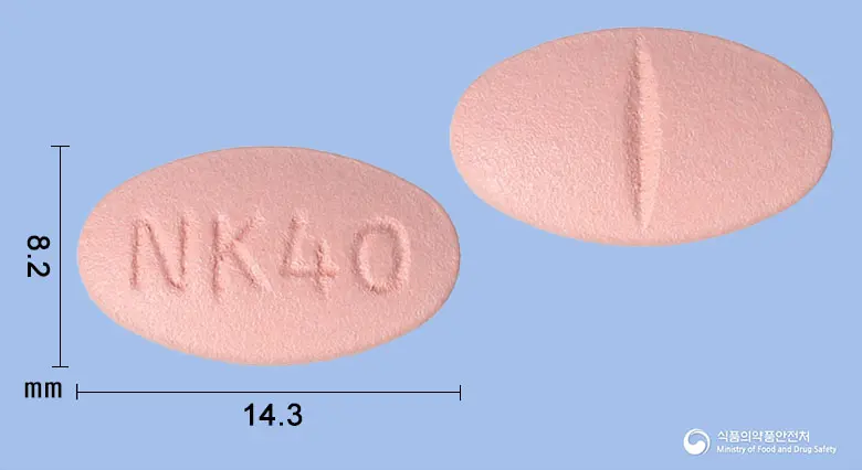 조코나정40밀리그람(심바스타틴) 앞뒤 사진 (분홍색 타원형, 각인 NK40)