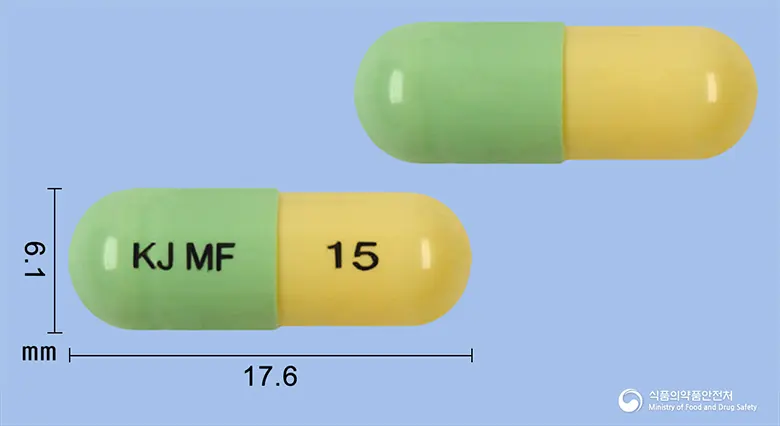 멜록시펜캡슐15밀리그람(멜록시캄) 앞뒤 사진 (초록색 캡슐, 각인 KJ MF 15)