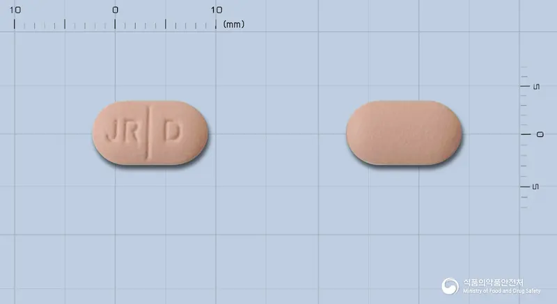 데코라펜정150mg(덱시부프로펜) 앞뒤 사진 (분홍색 장방형, 각인 JR D)