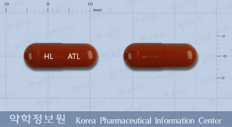 안토리브캡슐(포도엽건조엑스) 앞뒤 사진 (갈색 캡슐, 각인 HL ATL)