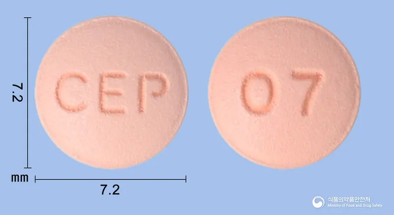 알레파딘정5mg(올로파타딘염산염) 앞뒤 사진 (분홍색 원형, 각인 CEP / 07)