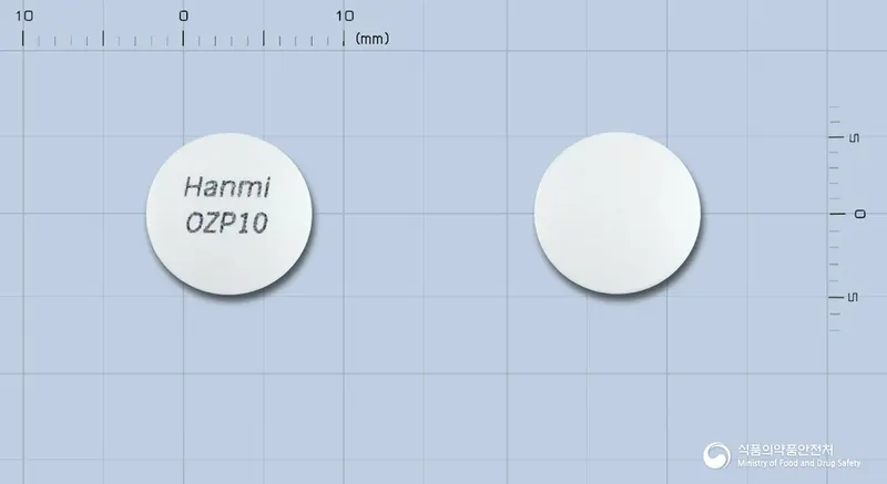 올란자정10mg(올란자핀) 앞뒤 사진 (흰색 원형, 각인 HanmiOZP10)