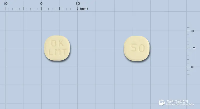 라모티진정50밀리그램(라모트리진) 앞뒤 사진 (노란색 사각형, 각인 BKLMT / 50)