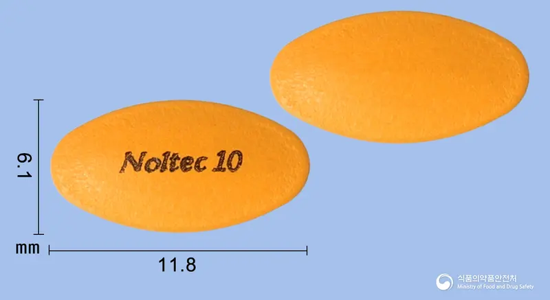 놀텍정10밀리그램(일라프라졸) 앞뒤 사진 (주황색 타원형, 각인 Noltec 10)
