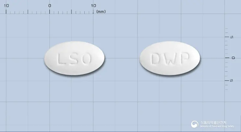 원살탄플러스프로정 앞뒤 사진 (흰색 타원형, 각인 DWP / LSO)