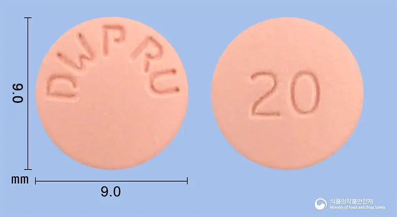 크로우정20mg(로수바스타틴칼슘) 앞뒤 사진 (분홍색 원형, 각인 DWPRU / 20)