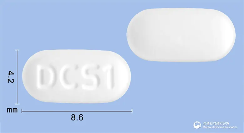 심바코미브정10/10mg 앞뒤 사진 (흰색 장방형, 각인 DCS1)