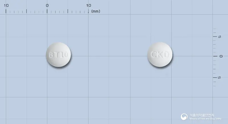 벨메텍정10밀리그램(올메사르탄메독소밀) 앞뒤 사진 (흰색 원형, 각인 BT10 / CKD)