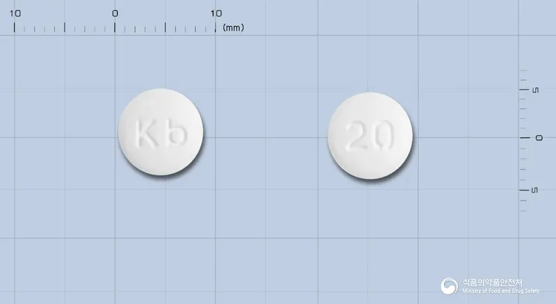 오르메탄정20밀리그램(올메사르탄메독소밀) 앞뒤 사진 (흰색 원형, 각인 Kb / 20)