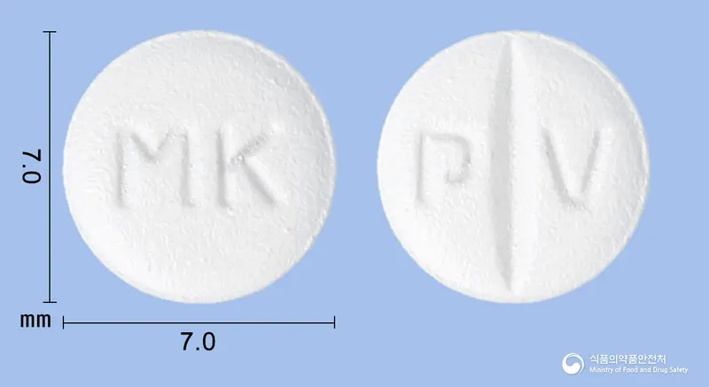 피타테롤정2밀리그램(피타바스타틴칼슘수화물) 앞뒤 사진 (흰색 원형, 각인 MK / P V)