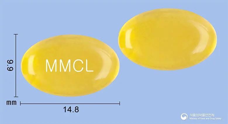 클린파워연질캡슐 앞뒤 사진 (갈색·투명 캡슐, 각인 MMCL)