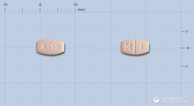 레피졸정10밀리그램(아리피프라졸) 앞뒤 사진 (분홍색 타원형, 각인 A-10 / M I)