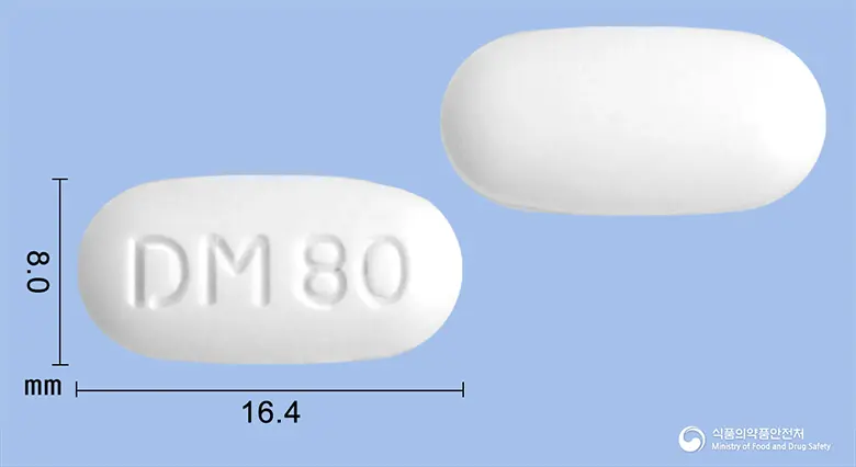 프리텐션정80밀리그램(텔미사르탄) 앞뒤 사진 (흰색 타원형, 각인 DM80)
