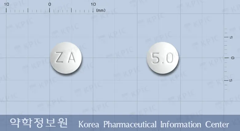 오자펙스정5밀리그램(올란자핀) 앞뒤 사진 (흰색 원형, 각인 ZA / 5.0)