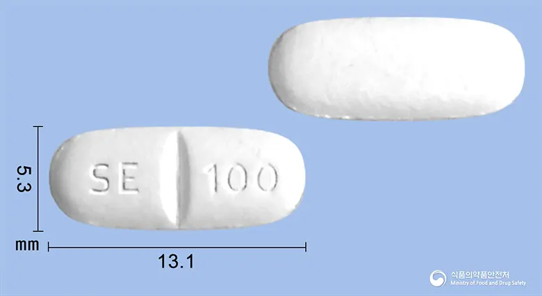 산도스설트랄린정100밀리그램(설트랄린염산염) 앞뒤 사진 (흰색 타원형, 각인 SE 100)