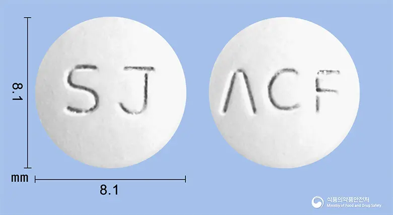 크리페낙정(아세클로페낙) 앞뒤 사진 (흰색 원형, 각인 SJ / ΛCF)