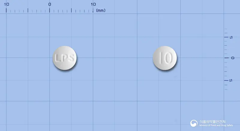 리피스타틴정10밀리그램(아토르바스타틴칼슘수화물) 앞뒤 사진 (흰색 원형, 각인 LPS / 10)