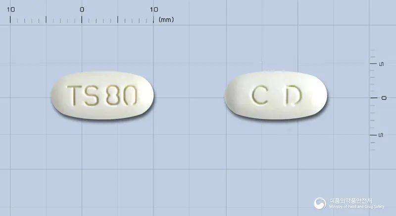 프리텔미정80mg(텔미사르탄) 앞뒤 사진 (흰색 타원형, 각인 TS80 / CD)
