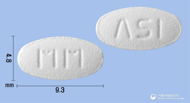 명문아토르바스타틴정10mg(아토르바스타틴칼슘수화물) 앞뒤 사진 (흰색 타원형, 각인 MM / ΛS1)