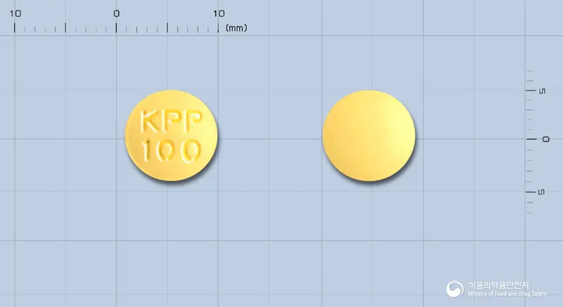 쿠에핀정100밀리그램(쿠에티아핀푸마르산염) 앞뒤 사진 (노란색 원형, 각인 KPP100)