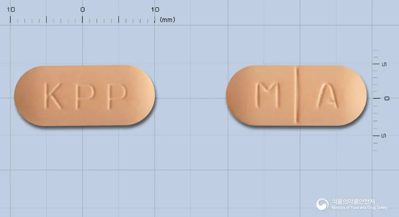 미네코다골드정 앞뒤 사진 (분홍색 장방형, 각인 KPP / M A)