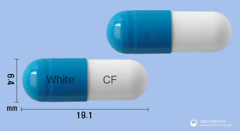 이트클러캡슐250mg(세파클러수화물) 앞뒤 사진 (파란색 캡슐, 각인 White CF)