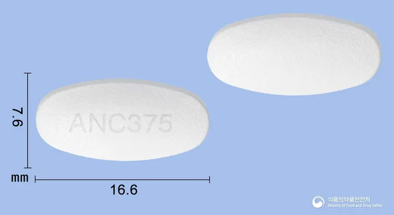 애니크라정375밀리그램(아목시실린수화물-묽은클라불란산칼륨(2:1)) 앞뒤 사진 (흰색 타원형, 각인 ANC375)