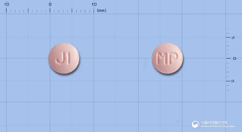 제일맥스티딘플러스정(라니티딘염산염) 앞뒤 사진 (분홍색 원형, 각인 JI / MP)