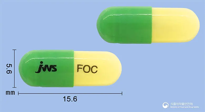 포녹세틴캡슐20mg(플루옥세틴염산염) 앞뒤 사진 (연두색 캡슐, 각인 FOC)